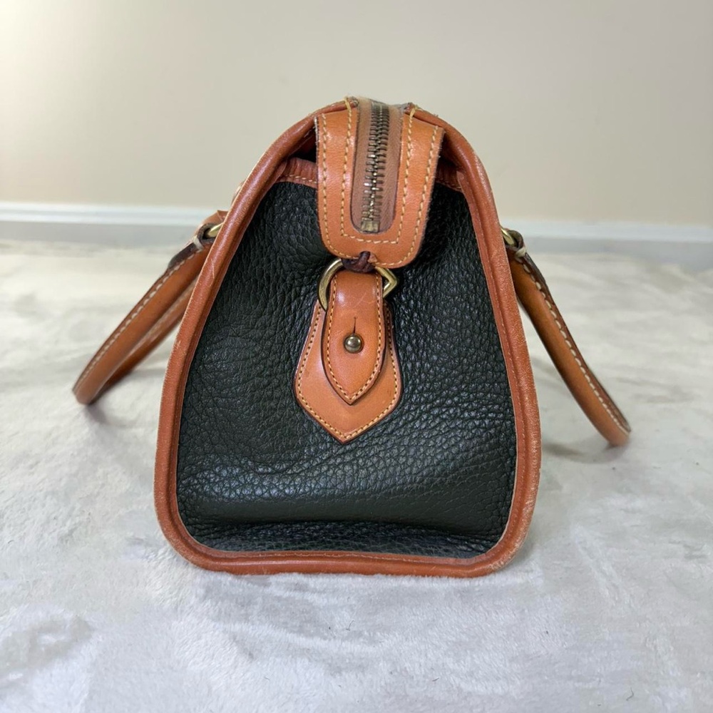 Vintage 90s Dooney & Bourke Green Pebbled All Weather Leather satchel Purse - Picture 3 of 8